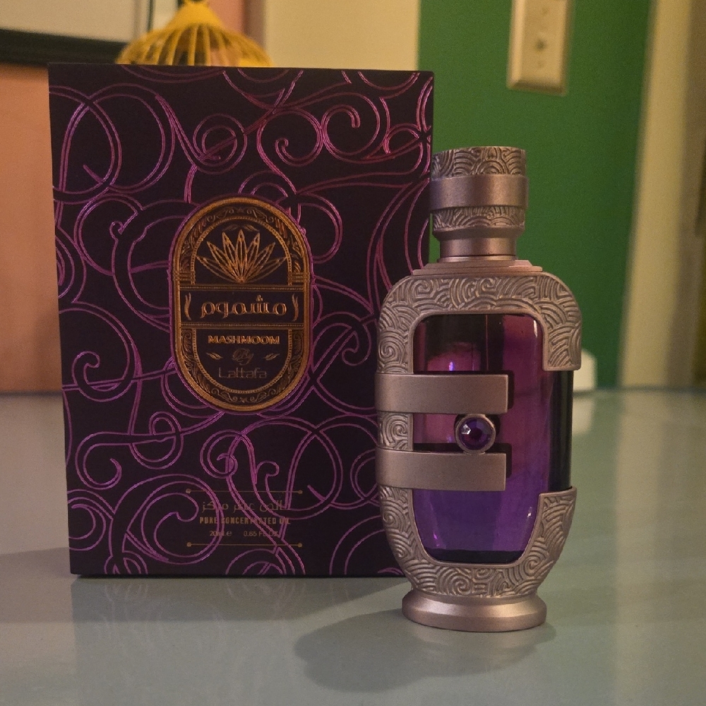 Lattafa Mashmoon Oil